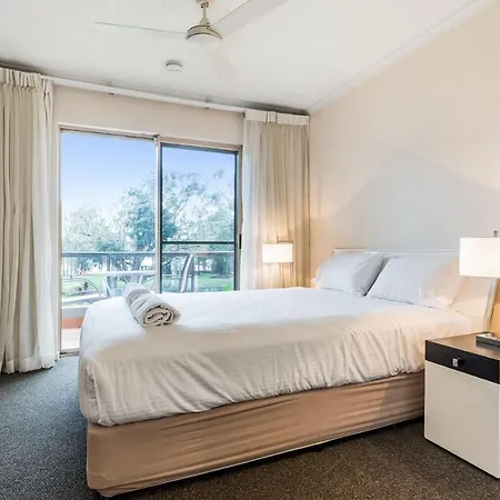 7 Como Noosa Noosaville Exterior photo